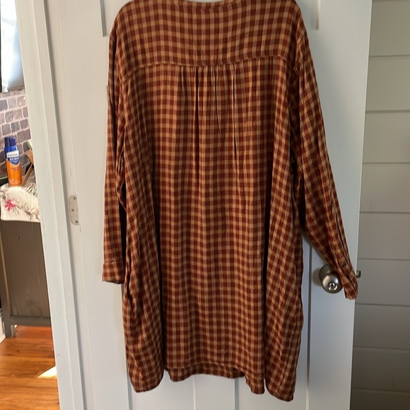Flannel dress with pockets. NWOT - Picture 2 of 3